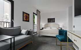 The Square Hotel